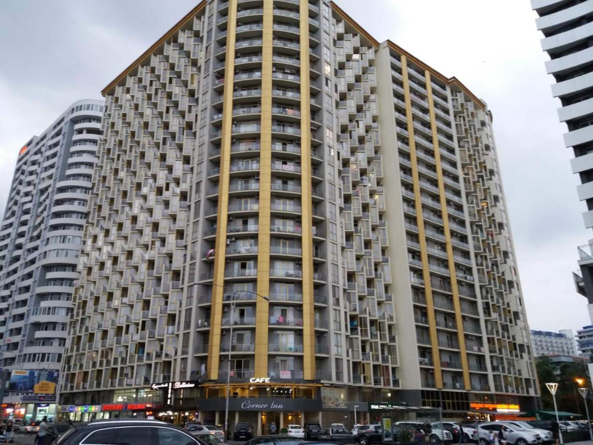 Orbi Plaza 4 & New Boulevard Batoumi Extérieur photo